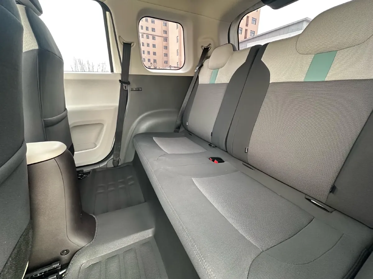 2025 LingBox BOX BEV 19.2KWH,autocango,china used car exporter,china ev exporter,chinese used car exporter,chinese used ev exporter