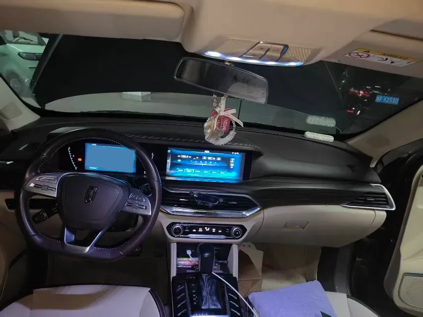 2019 Bestune T77 1.2T 143HP L4 7DCT,autocango,china used car exporter,china ev exporter,chinese used car exporter,chinese used ev exporter