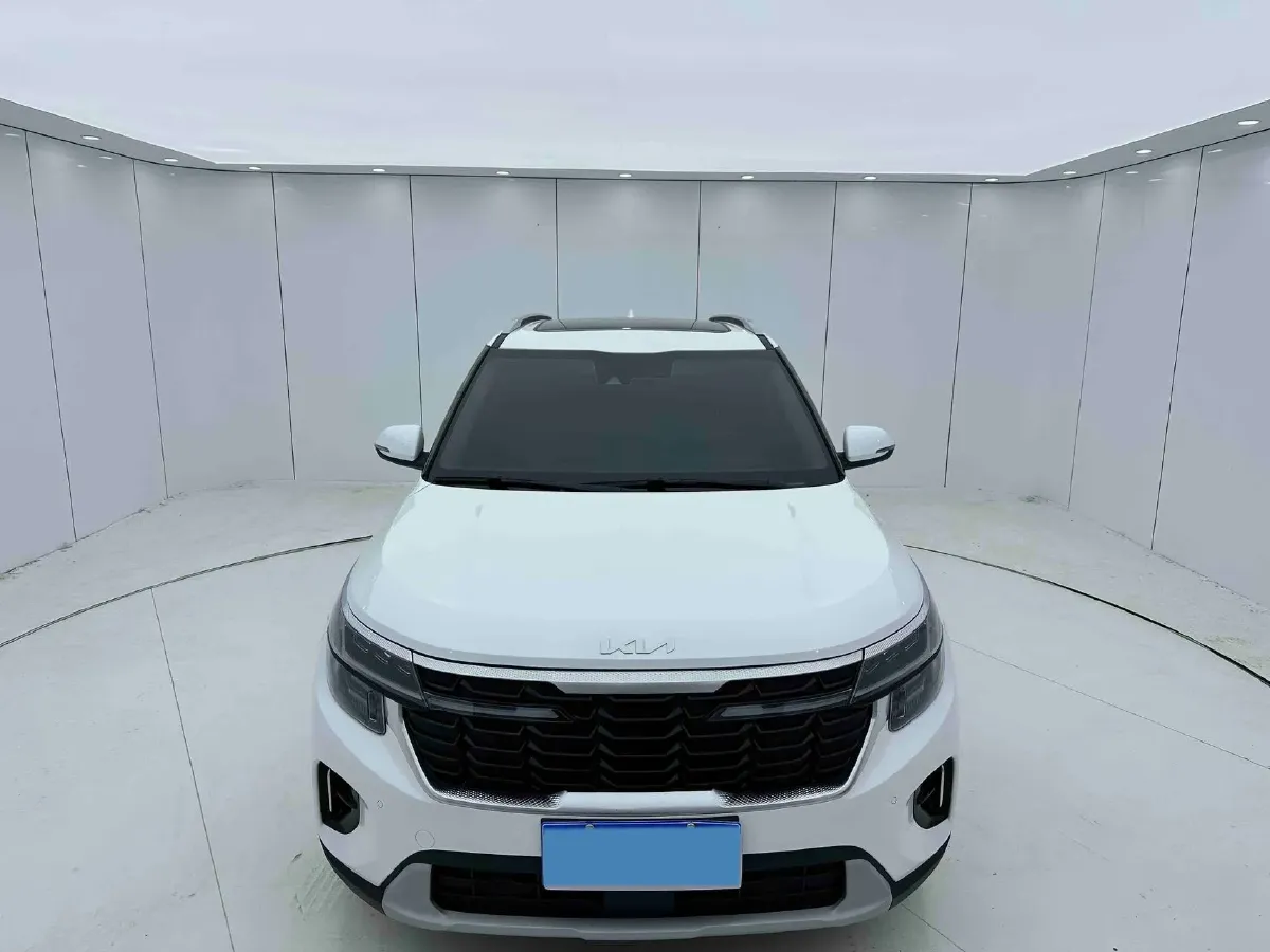 2023 Kia Seltos 1.5L 115HP L4 CVT,autocango,china used car exporter,china ev exporter,chinese used car exporter,chinese used ev exporter