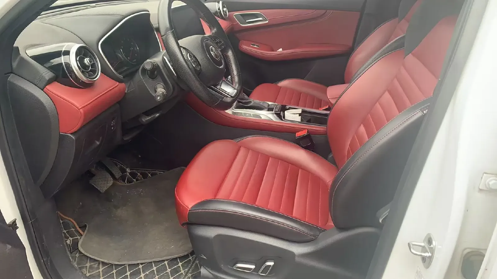 2019 MG HS 1.5T 169HP L4 7DCT,autocango,china used car exporter,china ev exporter,chinese used car exporter,chinese used ev exporter