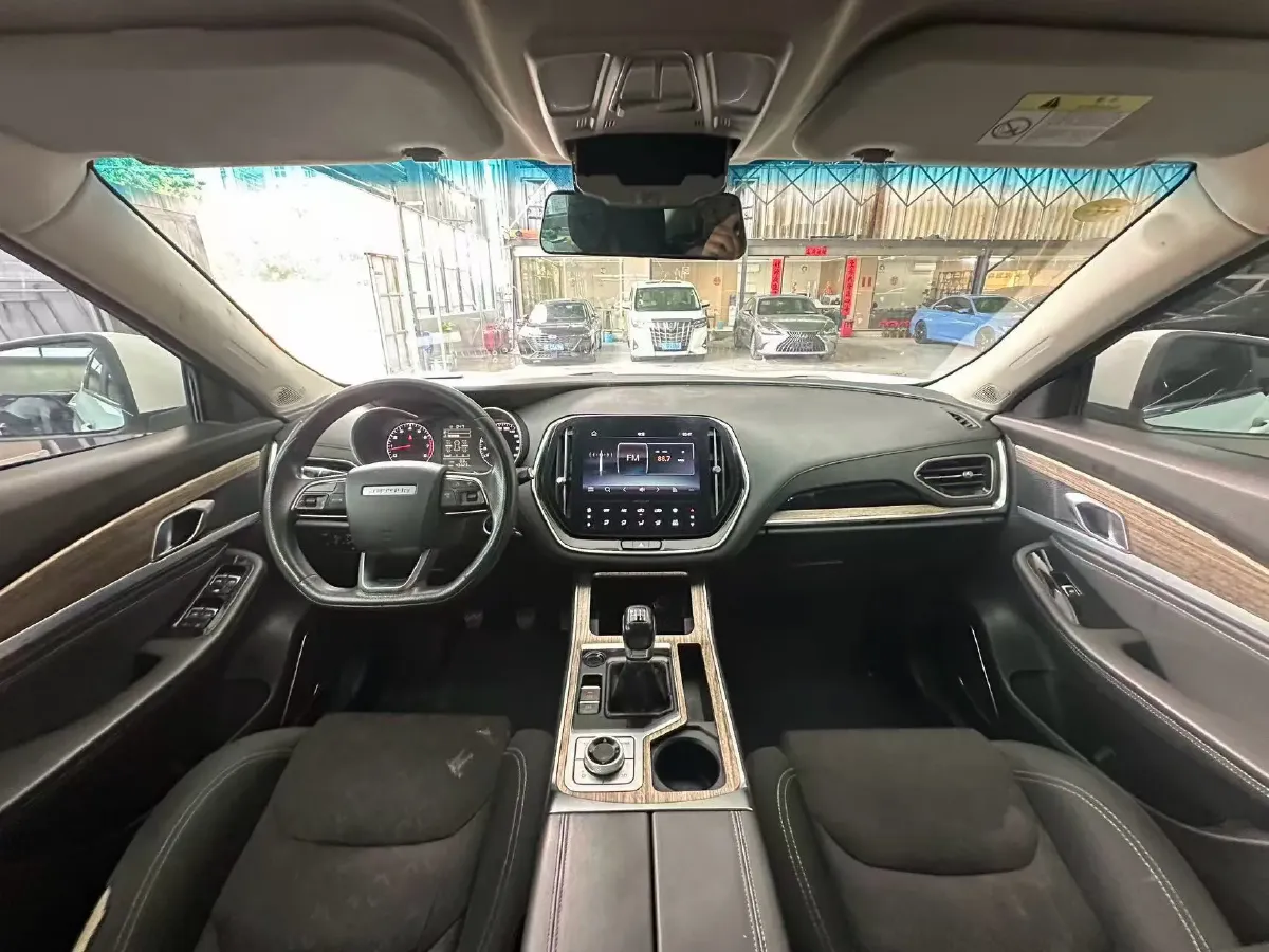 2020 Jetour X90 1.5T 156HP L4 6MT,autocango,china used car exporter,china ev exporter,chinese used car exporter,chinese used ev exporter