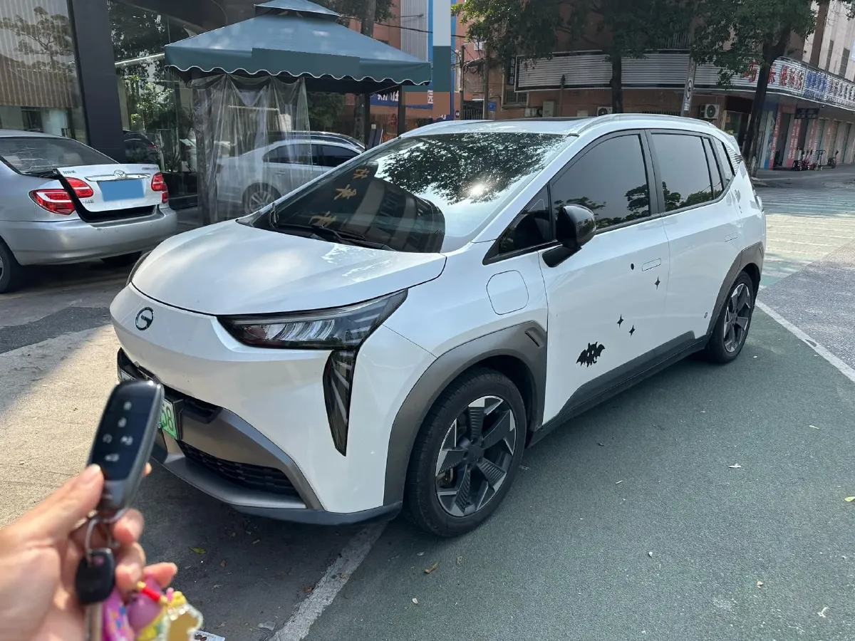 2022 Geely Okavango 1.8T 184HP L4 7DCT,autocango,china used car exporter,china ev exporter,chinese used car exporter,chinese used ev exporter