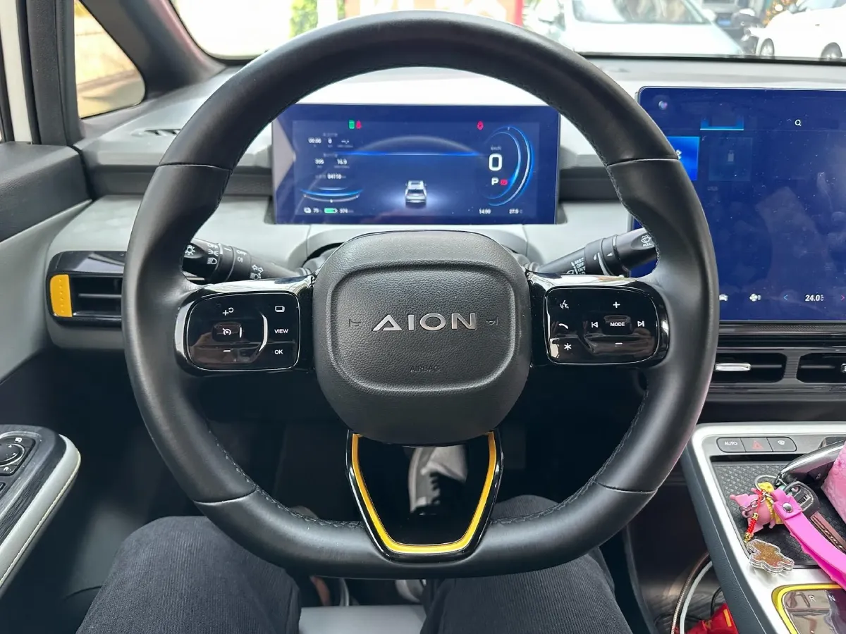 2022 Geely Okavango 1.8T 184HP L4 7DCT,autocango,china used car exporter,china ev exporter,chinese used car exporter,chinese used ev exporter