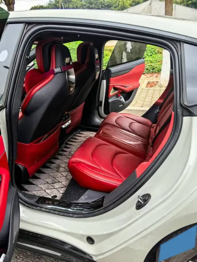 2024 MI SU7 BEV 73.6KWH,autocango,china used car exporter,china ev exporter,chinese used car exporter,chinese used ev exporter