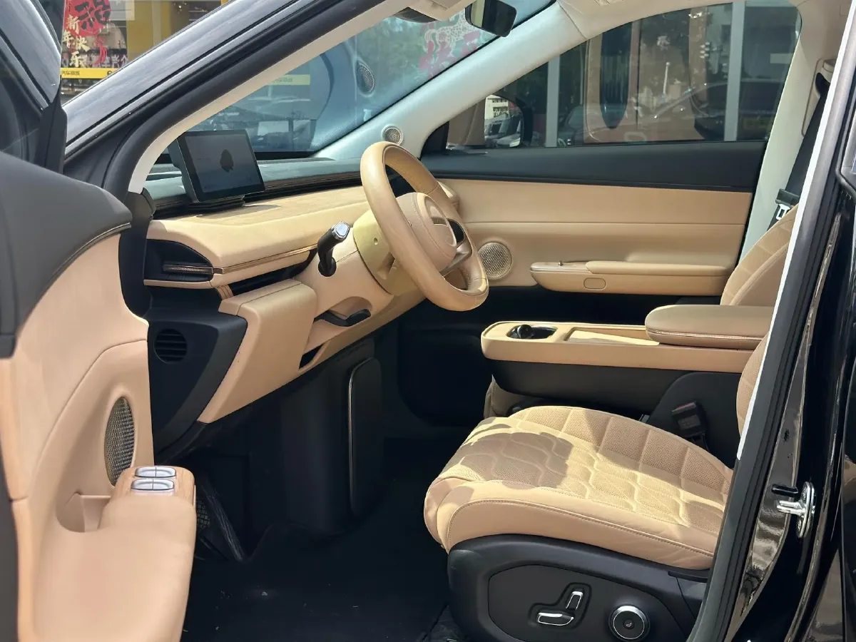 2024 Exceed Sterra ET REEV 156HP REEV 32KWH,autocango,china used car exporter,china ev exporter,chinese used car exporter,chinese used ev exporter