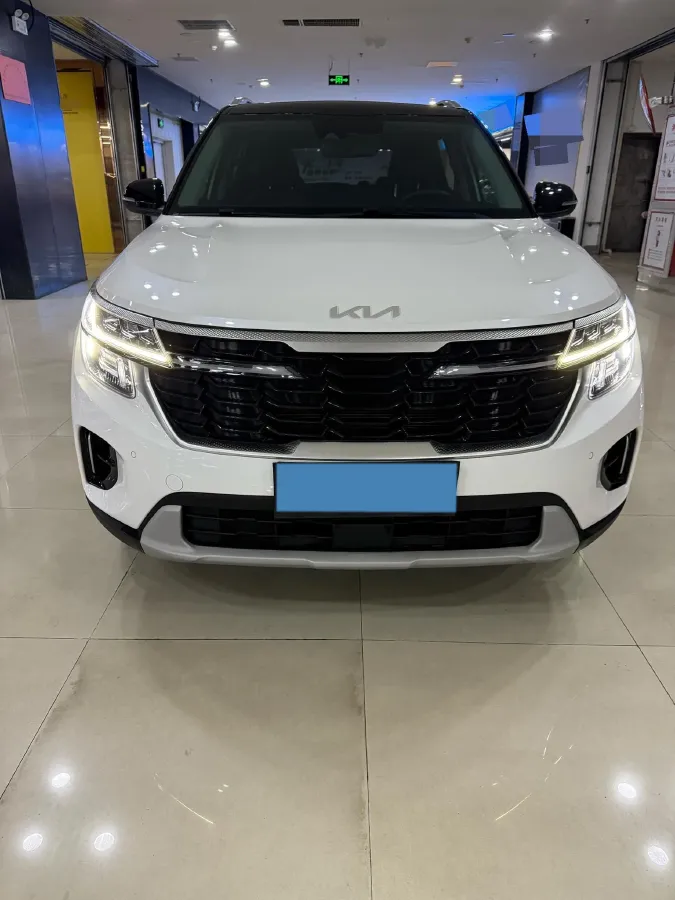 2023 Kia Seltos 1.5L 115HP L4 CVT,autocango,china used car exporter,china ev exporter,chinese used car exporter,chinese used ev exporter