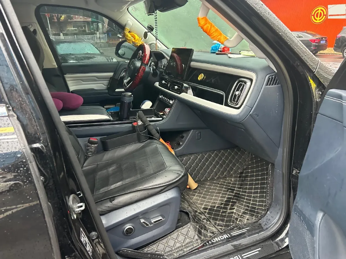 2022 Beijing BJ60 2.0T 267HP L4 8AT,autocango,china used car exporter,china ev exporter,chinese used car exporter,chinese used ev exporter