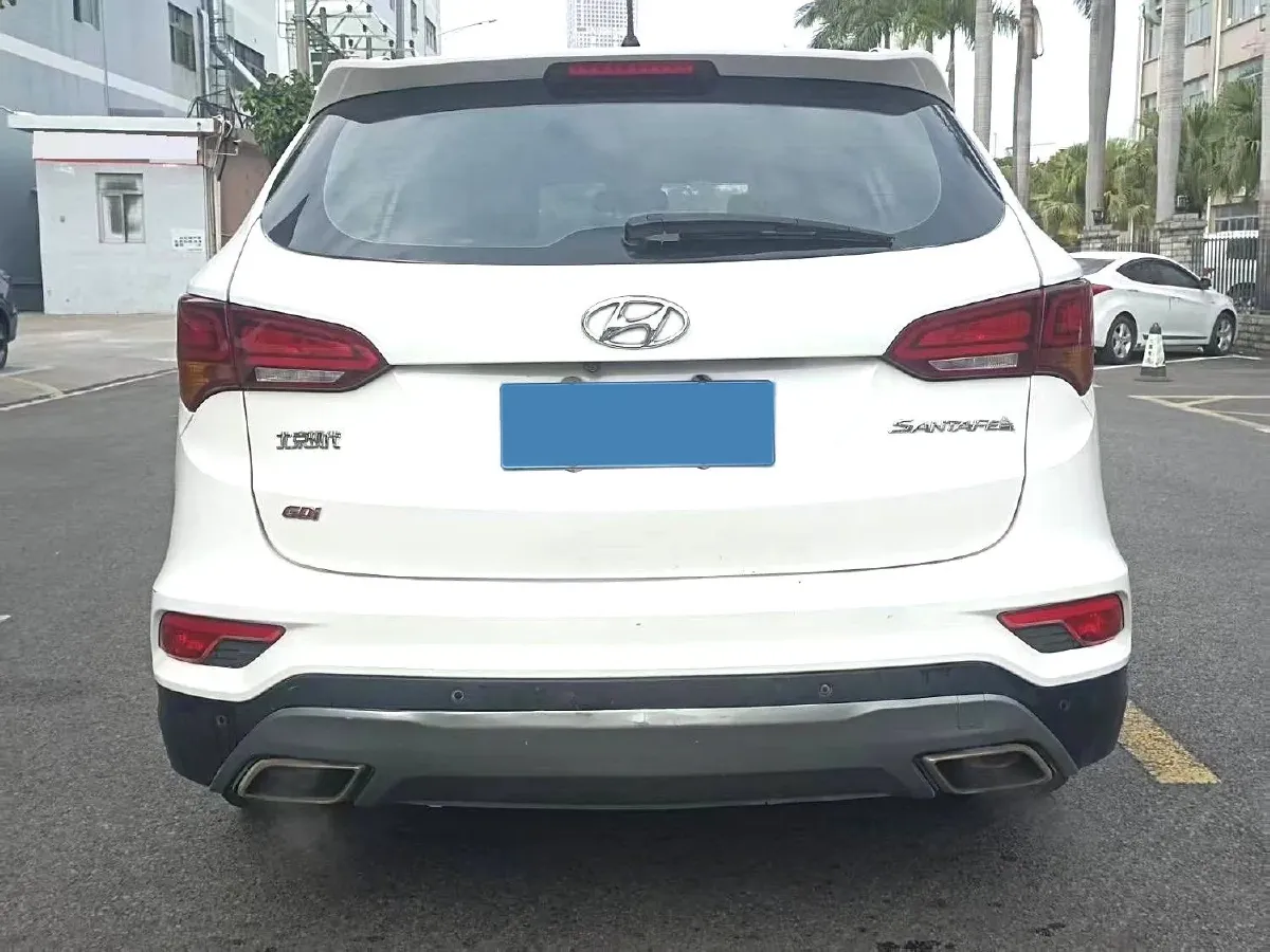 2017 Hyundai Santafe 2.4L 189HP L4 6AT,autocango,china used car exporter,china ev exporter,chinese used car exporter,chinese used ev exporter