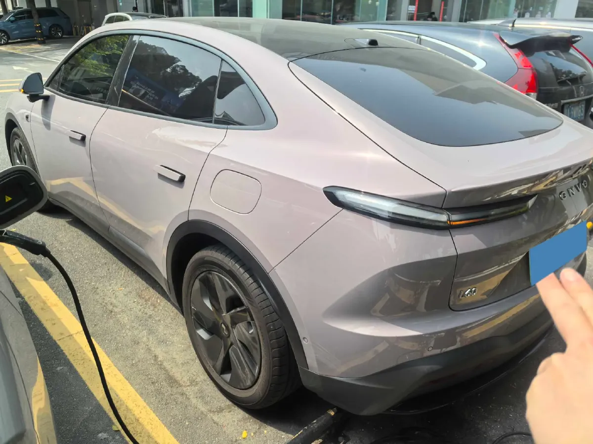2024 ONVO L60 BEV 60KWH,autocango,china used car exporter,china ev exporter,chinese used car exporter,chinese used ev exporter