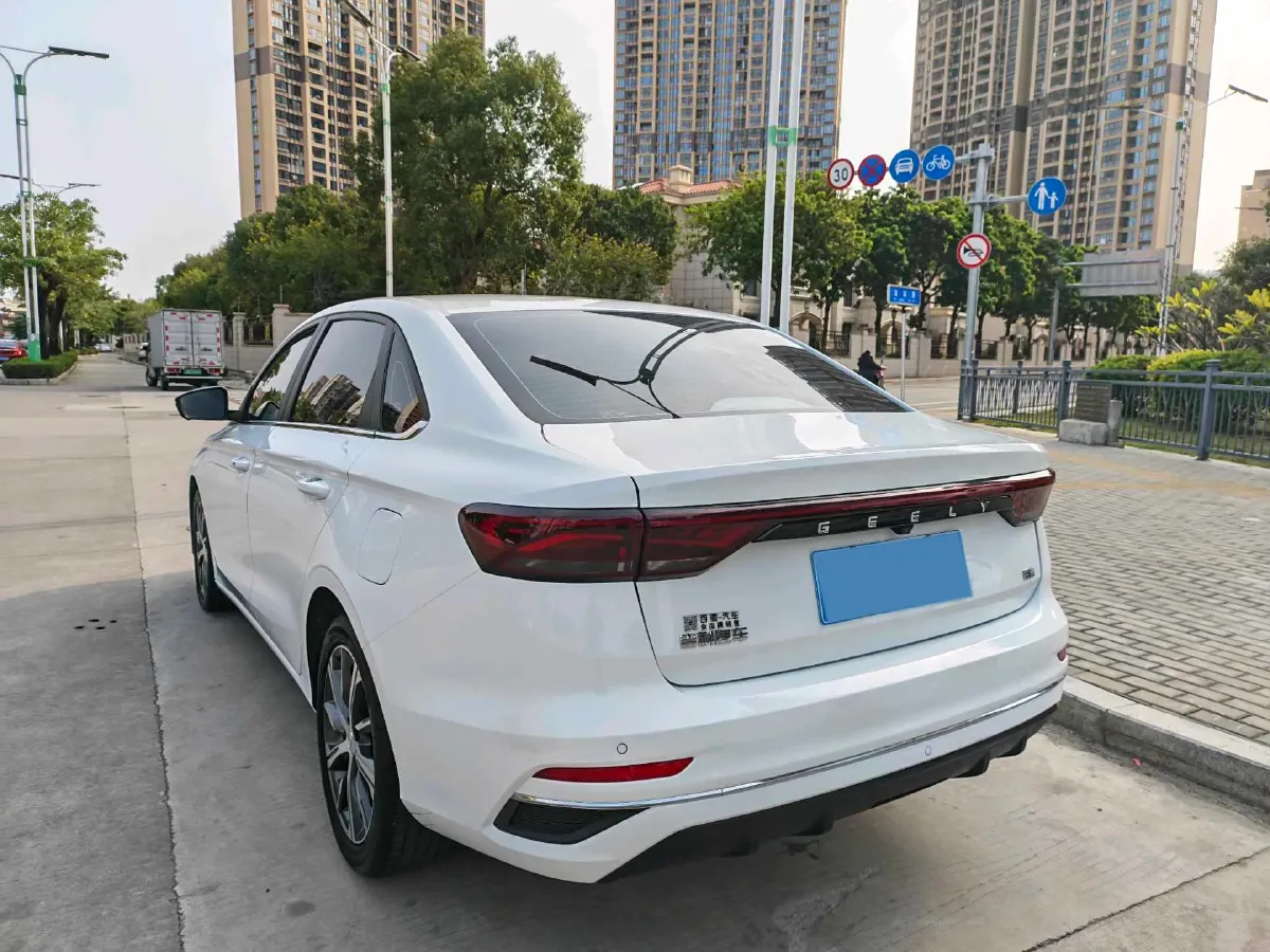 2022 Geely Emgrand 1.5L 114HP L4 CVT,autocango,china used car exporter,china ev exporter,chinese used car exporter,chinese used ev exporter