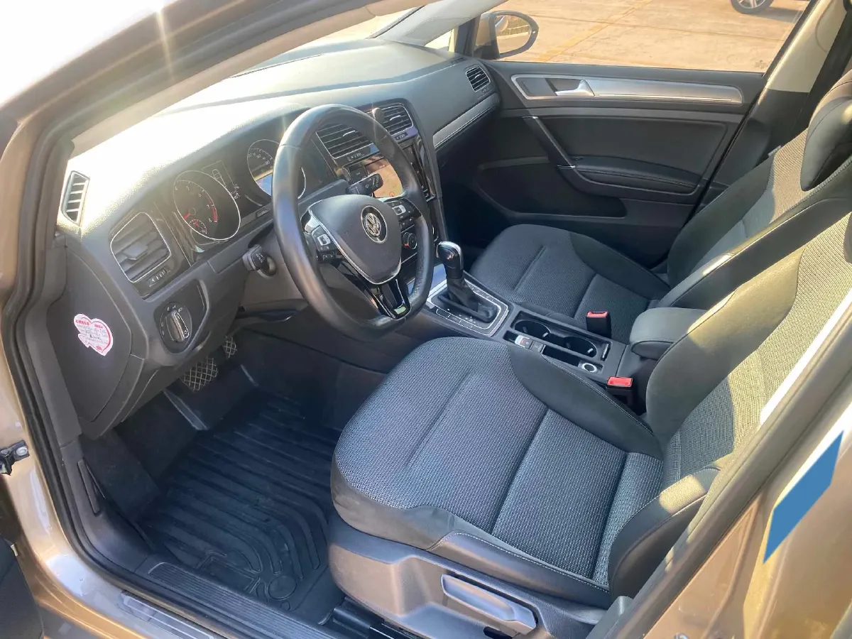 2019 Brilliance Auto V7 1.8T 231HP L4 7DCT,autocango,china used car exporter,china ev exporter,chinese used car exporter,chinese used ev exporter