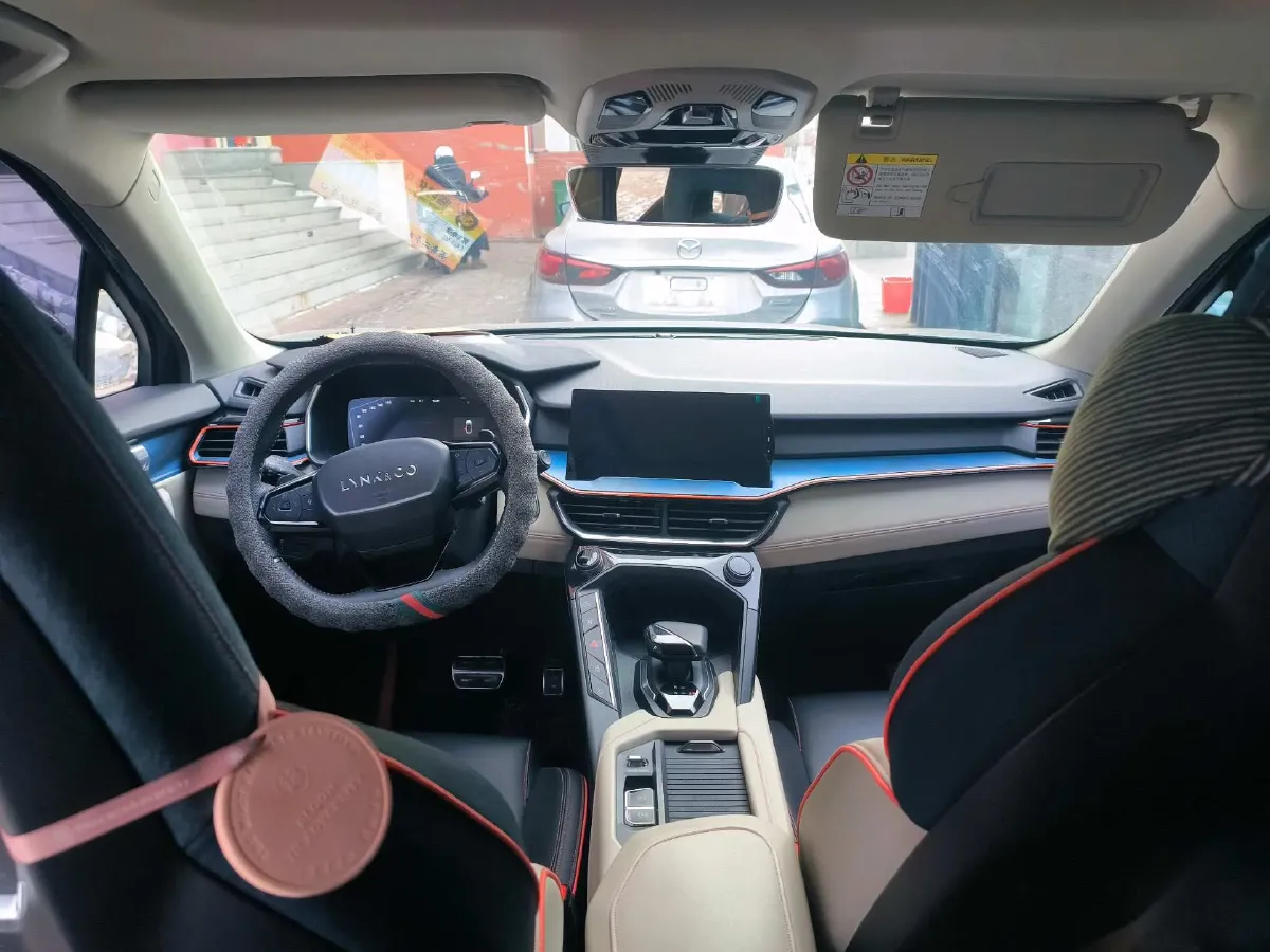 2020 LYNK&CO 06 1.5T 177HP L3 7DCT,autocango,china used car exporter,china ev exporter,chinese used car exporter,chinese used ev exporter