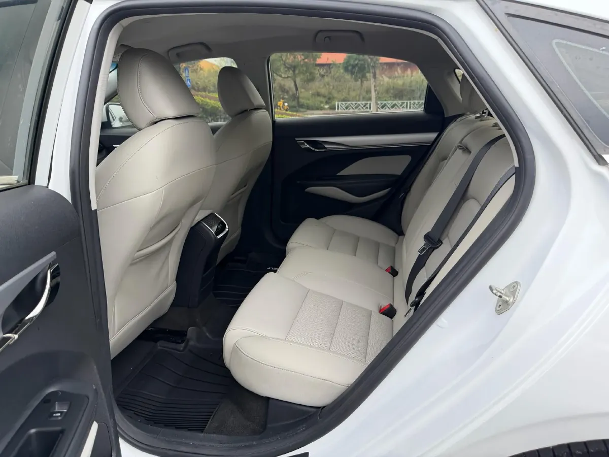 2018 Geely Binray 1.4T 133HP L4 CVT,autocango,china used car exporter,china ev exporter,chinese used car exporter,chinese used ev exporter