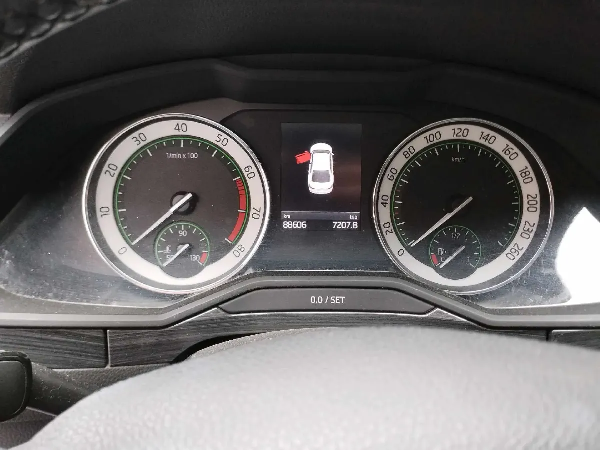 2018 Skoda Kodiak 1.8T 180HP L4 7DCT,autocango,china used car exporter,china ev exporter,chinese used car exporter,chinese used ev exporter