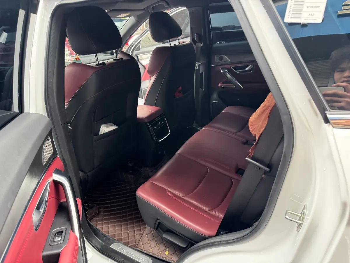 2021 Jetour X70 Plus 1.6T 197HP L4 7DCT,autocango,china used car exporter,china ev exporter,chinese used car exporter,chinese used ev exporter