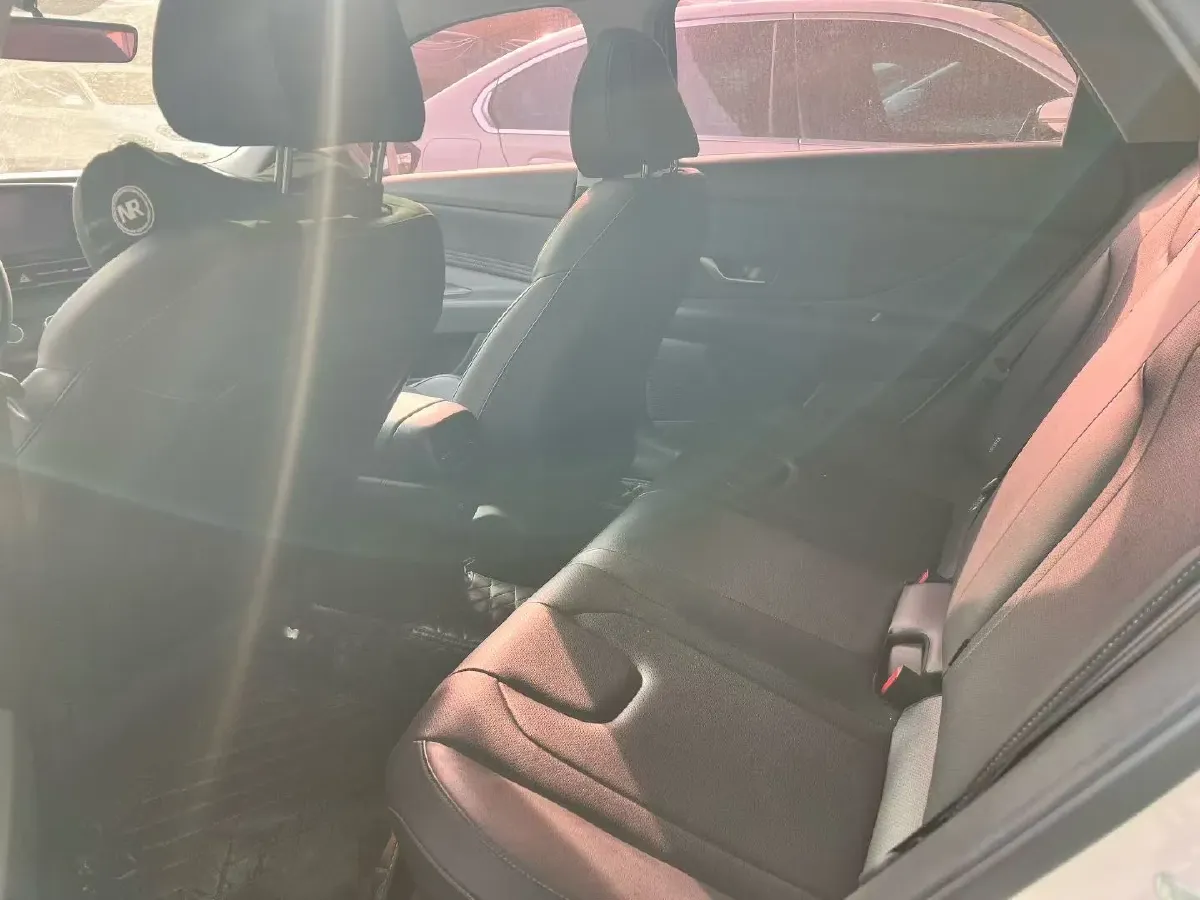 2022 Hyundai Elantra 1.5L 115HP L4 CVT,autocango,china used car exporter,china ev exporter,chinese used car exporter,chinese used ev exporter