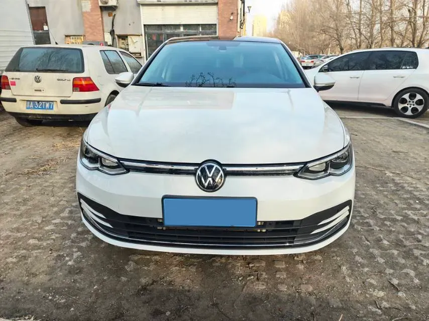 2023 Volkswagen Golf 1.4T 150HP L4 7DCT,autocango,china used car exporter,china ev exporter,chinese used car exporter,chinese used ev exporter