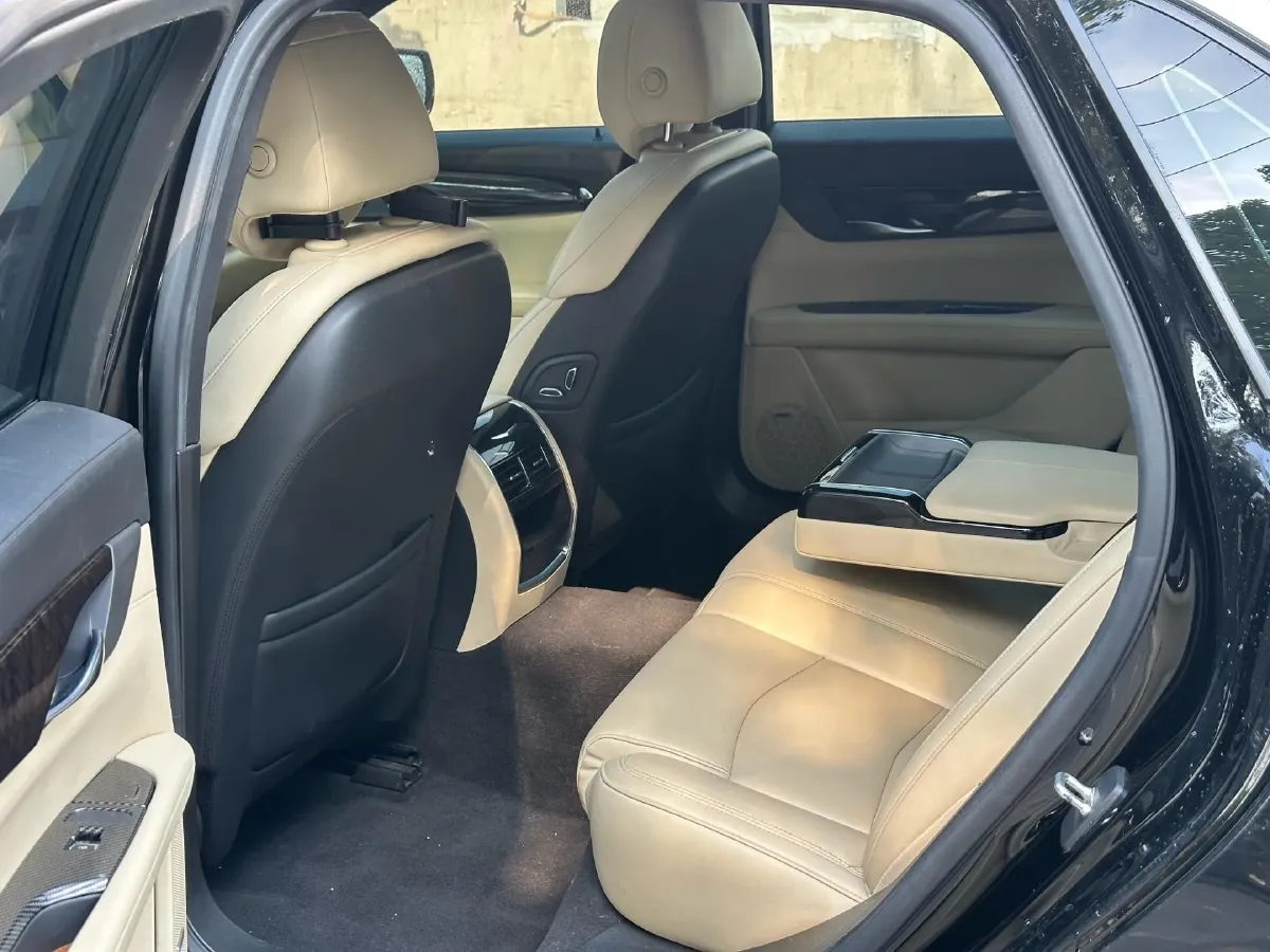 2020 Cadillac CT6 2.0T 241HP L4 10AT,autocango,china used car exporter,china ev exporter,chinese used car exporter,chinese used ev exporter