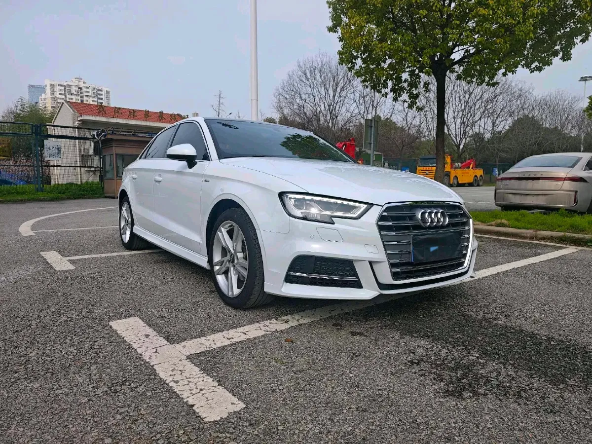 2020 Audi A3 1.4T 150HP L4 7DCT,autocango,china used car exporter,china ev exporter,chinese used car exporter,chinese used ev exporter