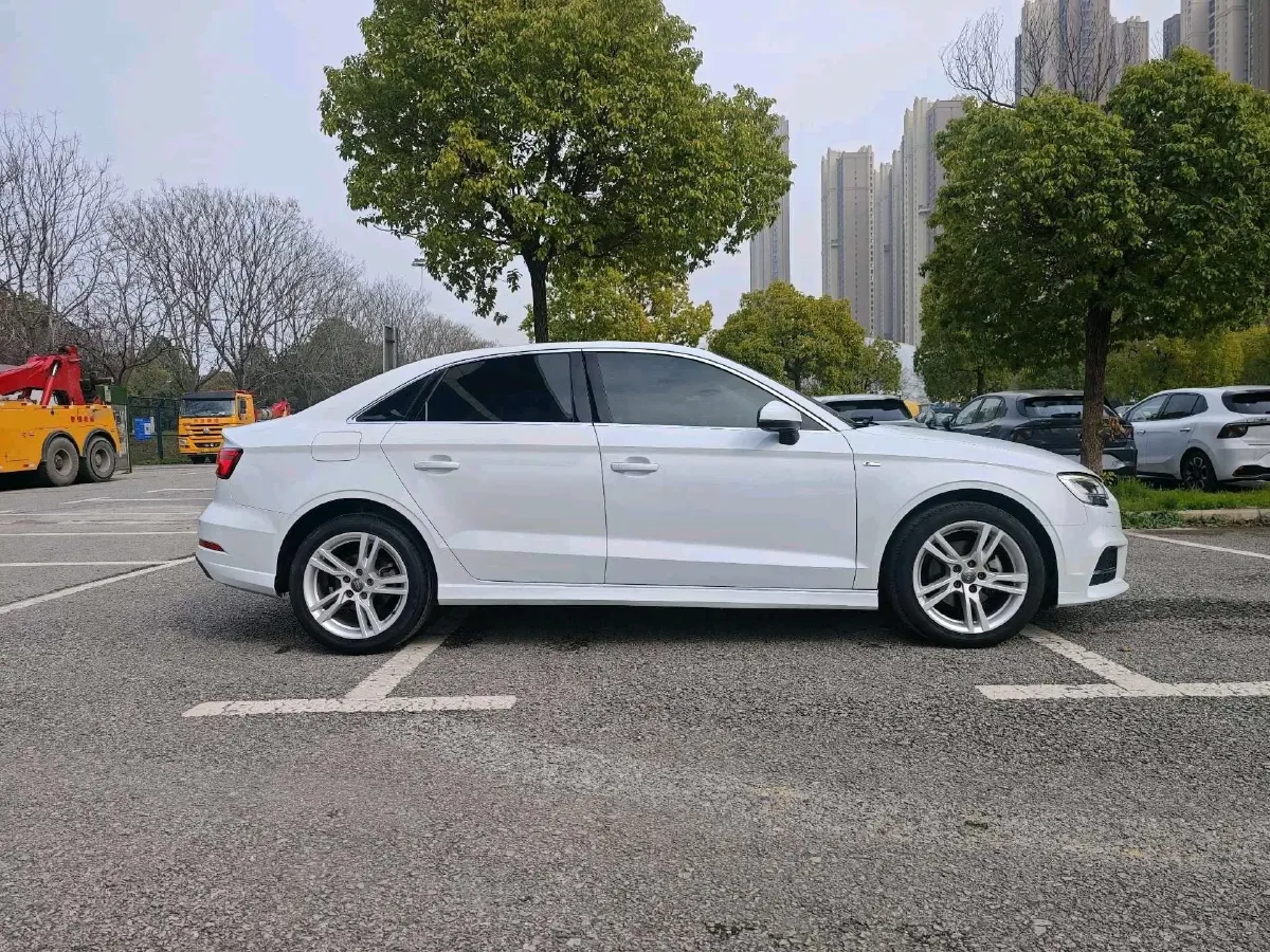 2020 Audi A3 1.4T 150HP L4 7DCT,autocango,china used car exporter,china ev exporter,chinese used car exporter,chinese used ev exporter
