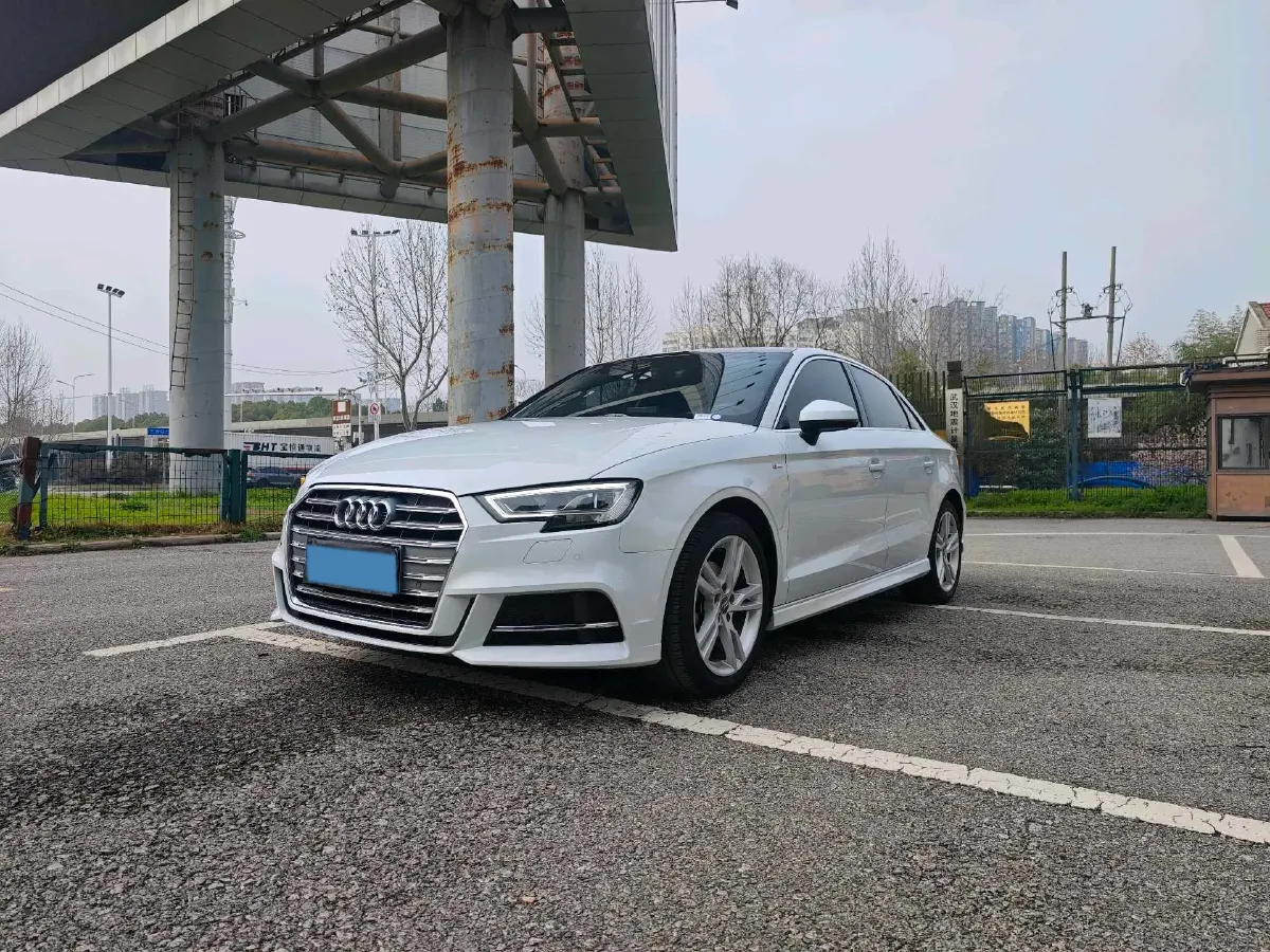 2020 Audi A3 1.4T 150HP L4 7DCT,autocango,china used car exporter,china ev exporter,chinese used car exporter,chinese used ev exporter