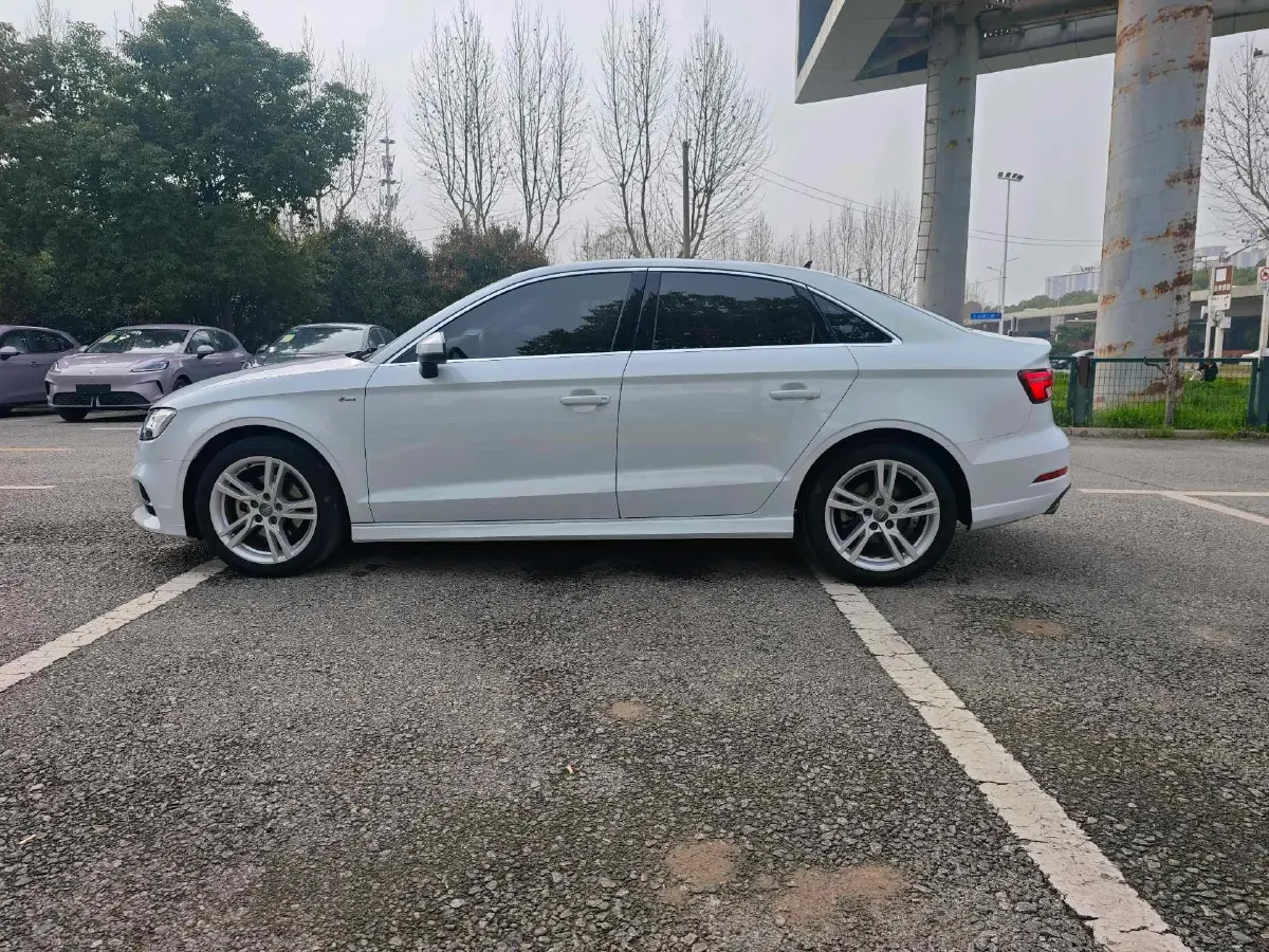 2020 Audi A3 1.4T 150HP L4 7DCT,autocango,china used car exporter,china ev exporter,chinese used car exporter,chinese used ev exporter