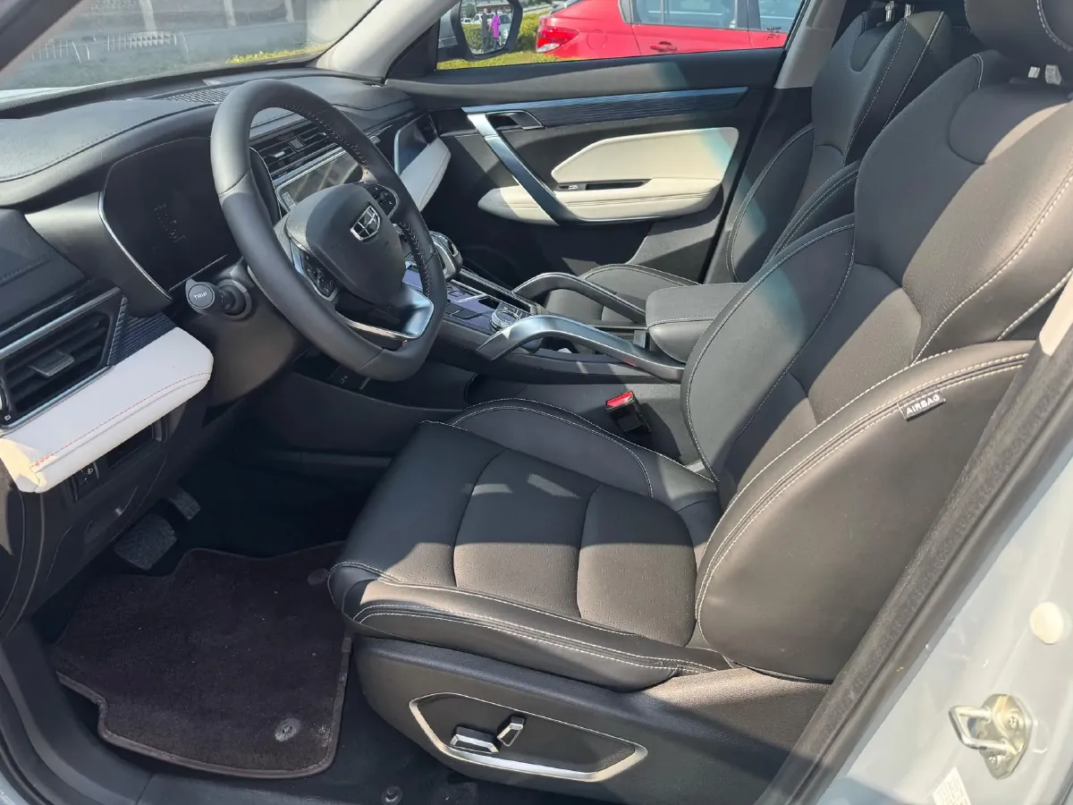 2022 Geely Azkarra 1.8T 184HP L4 7DCT,autocango,china used car exporter,china ev exporter,chinese used car exporter,chinese used ev exporter