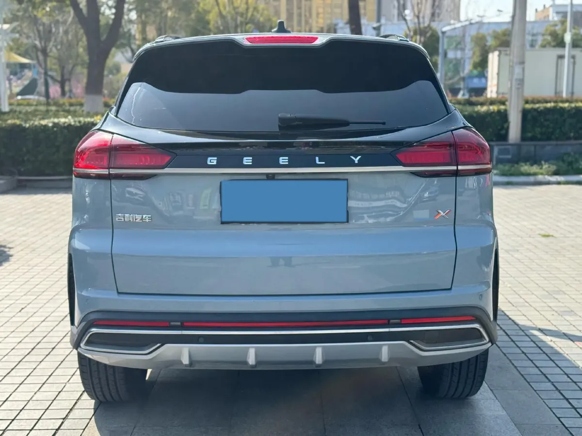 2022 Geely Azkarra 1.8T 184HP L4 7DCT,autocango,china used car exporter,china ev exporter,chinese used car exporter,chinese used ev exporter