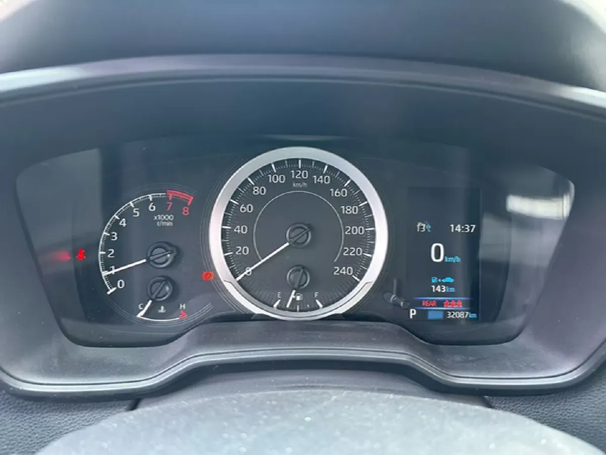 2021 Toyota Corolla 1.2T 116HP L4 CVT,autocango,china used car exporter,china ev exporter,chinese used car exporter,chinese used ev exporter