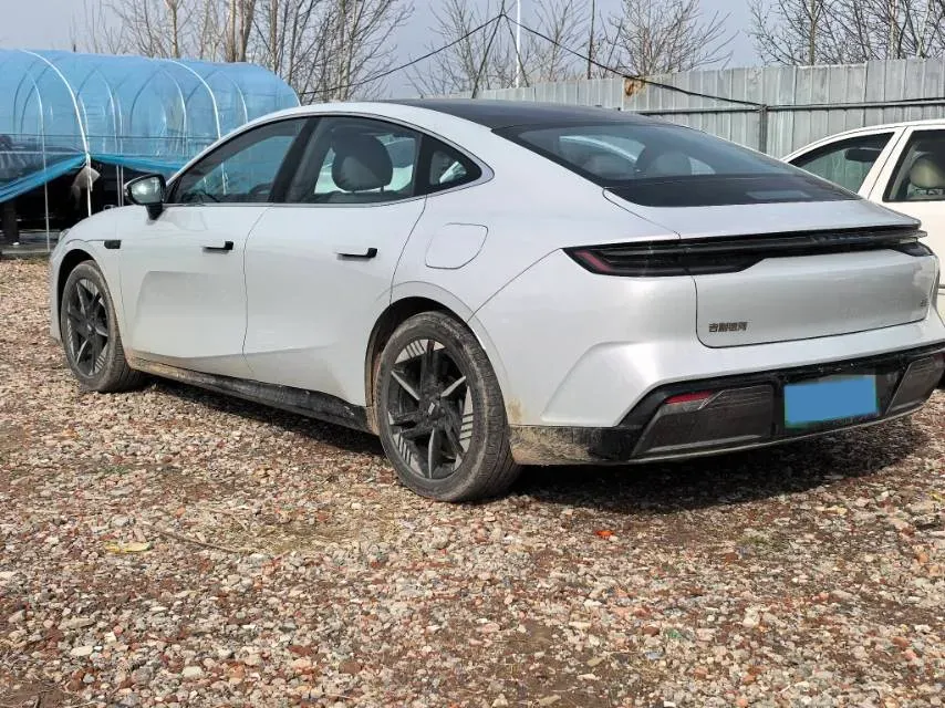 2024 Geely Galaxy E8 BEV 62KWH,autocango,china used car exporter,china ev exporter,chinese used car exporter,chinese used ev exporter