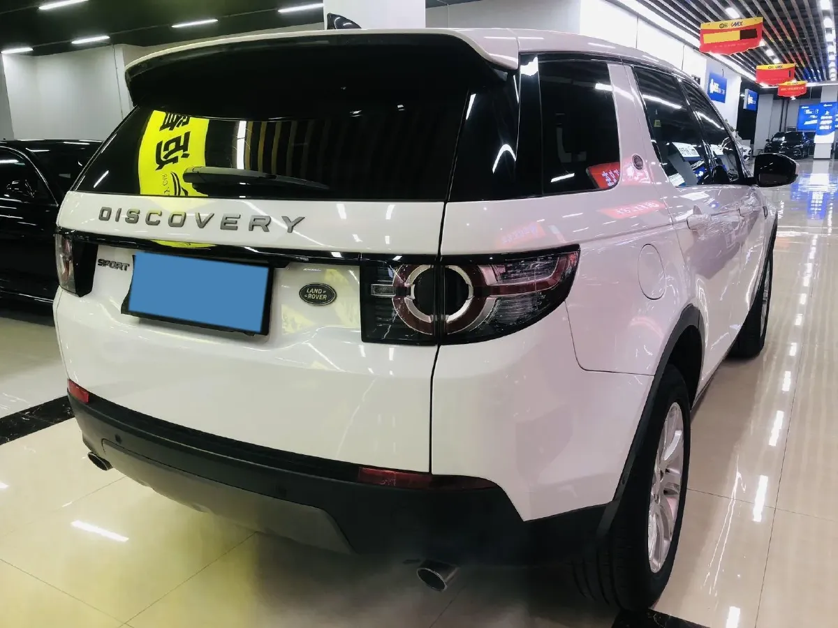2019 Land Rover Discovery Sport 2.0T 241HP L4 9AT,autocango,china used car exporter,china ev exporter,chinese used car exporter,chinese used ev exporter