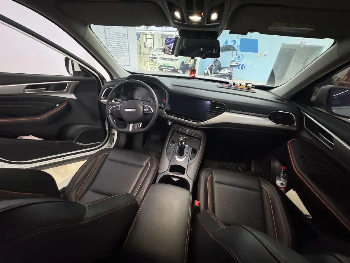 2021 Haval F7 1.5T 169HP L4 7DCT,autocango,china used car exporter,china ev exporter,chinese used car exporter,chinese used ev exporter