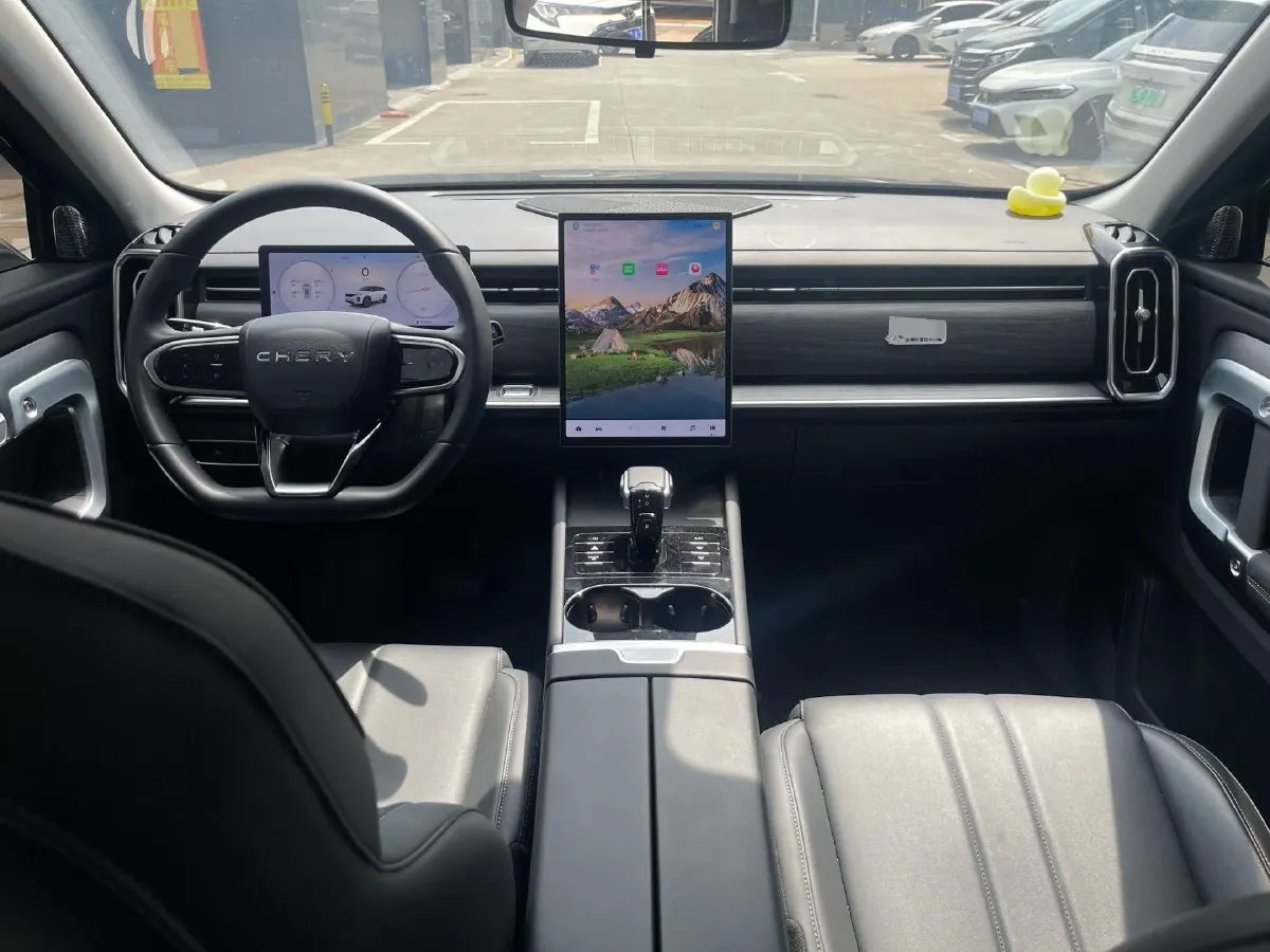 2025 Chery Tiggo 7 1.6T 197HP L4 7DCT,autocango,china used car exporter,china ev exporter,chinese used car exporter,chinese used ev exporter