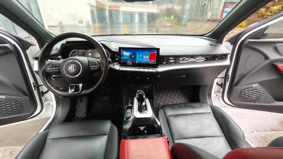 2021 MG 5 1.5T 173HP L4 7DCT,autocango,china used car exporter,china ev exporter,chinese used car exporter,chinese used ev exporter