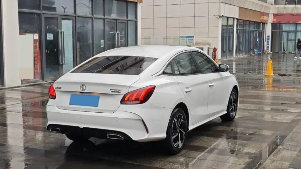 2021 MG 5 1.5T 173HP L4 7DCT,autocango,china used car exporter,china ev exporter,chinese used car exporter,chinese used ev exporter
