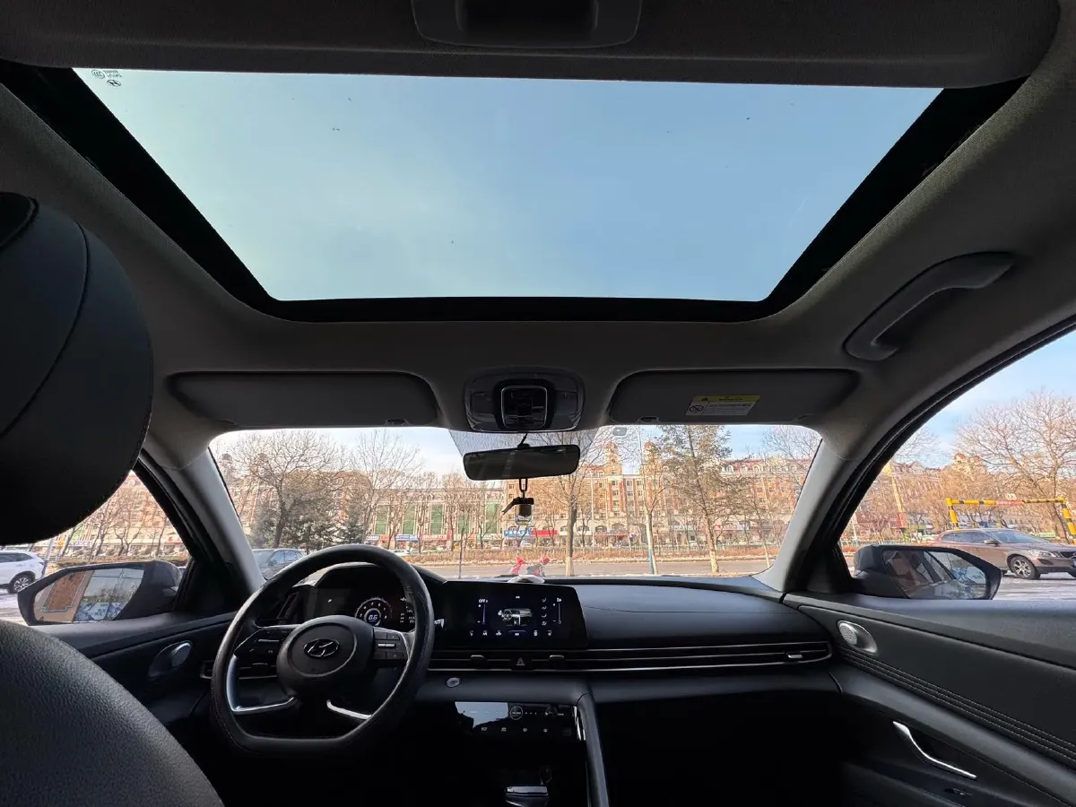 2021 Hyundai Elantra 1.5L 115HP L4 CVT,autocango,china used car exporter,china ev exporter,chinese used car exporter,chinese used ev exporter