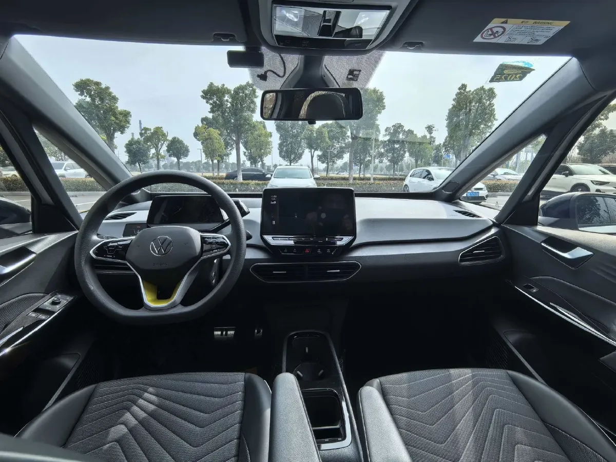 2023 Volkswagen ID.3 BEV 52.8KWH,autocango,china used car exporter,china ev exporter,chinese used car exporter,chinese used ev exporter