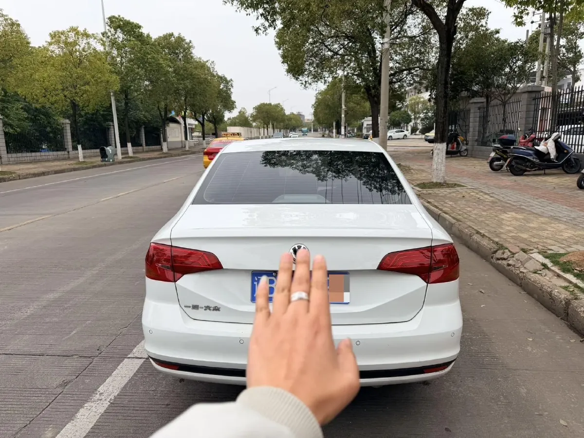 2019 Volkswagen Bora 1.5L 112HP L4 6AT,autocango,china used car exporter,china ev exporter,chinese used car exporter,chinese used ev exporter