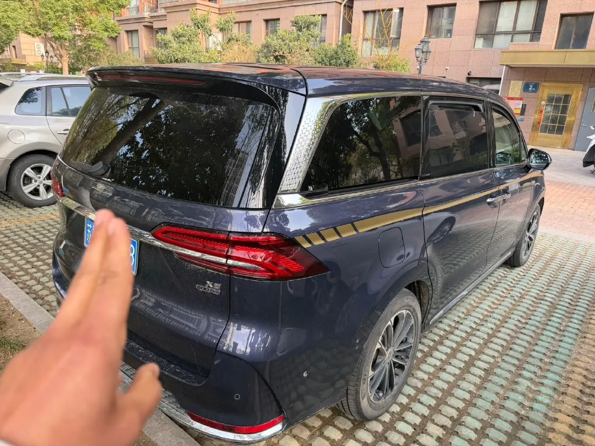 2021 Roewe iMAX8 2.0T 234HP L4 8AT,autocango,china used car exporter,china ev exporter,chinese used car exporter,chinese used ev exporter