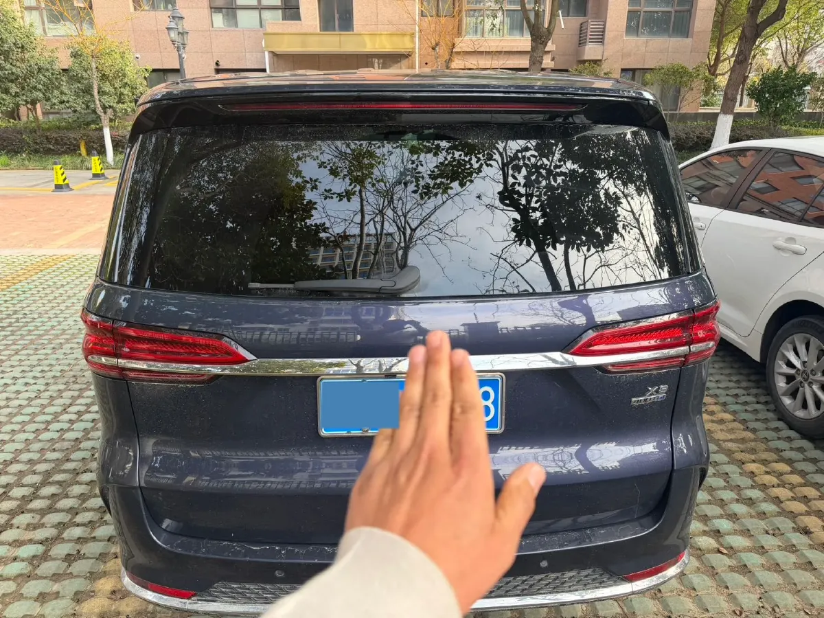 2021 Roewe iMAX8 2.0T 234HP L4 8AT,autocango,china used car exporter,china ev exporter,chinese used car exporter,chinese used ev exporter