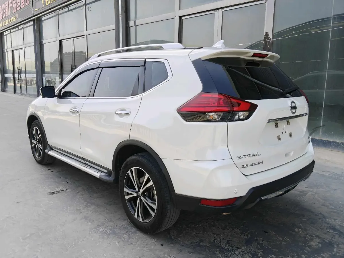 2019 Nissan X-Trail 2.5L 186HP L4 CVT,autocango,china used car exporter,china ev exporter,chinese used car exporter,chinese used ev exporter