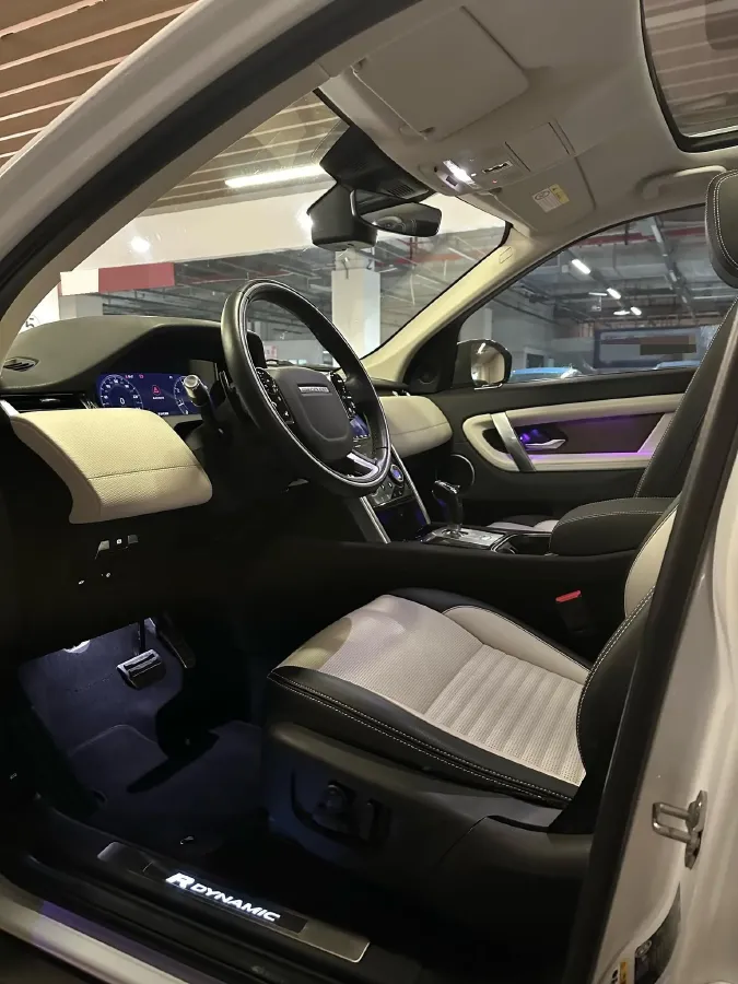 2020 Land Rover Discovery Sport 2.0T 249HP L4 9AT,autocango,china used car exporter,china ev exporter,chinese used car exporter,chinese used ev exporter