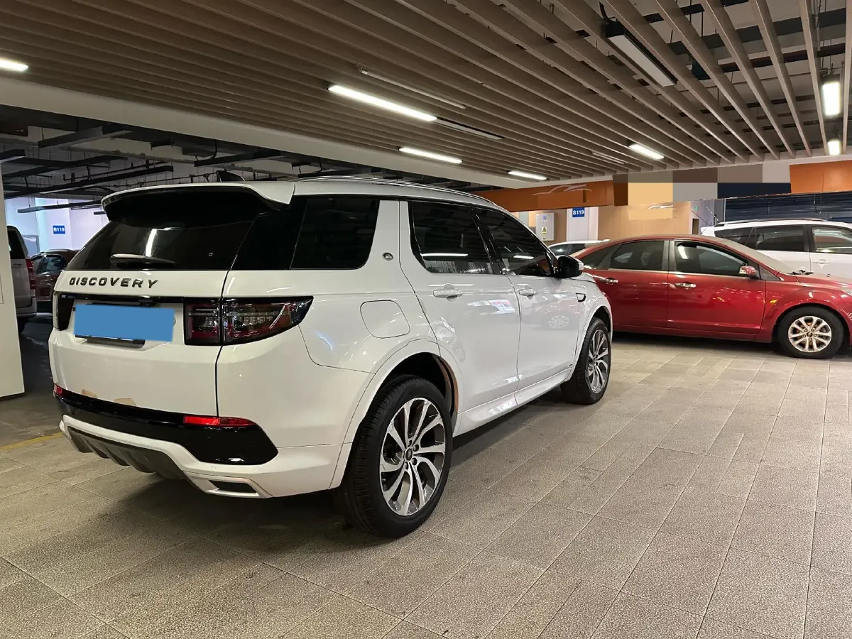 2020 Land Rover Discovery Sport 2.0T 249HP L4 9AT,autocango,china used car exporter,china ev exporter,chinese used car exporter,chinese used ev exporter