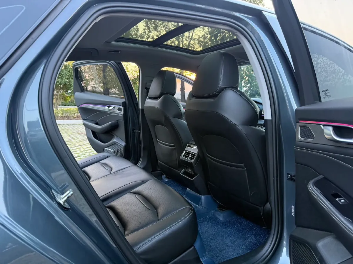 2021 Geely Preface 2.0T 190HP L4 7DCT,autocango,china used car exporter,china ev exporter,chinese used car exporter,chinese used ev exporter