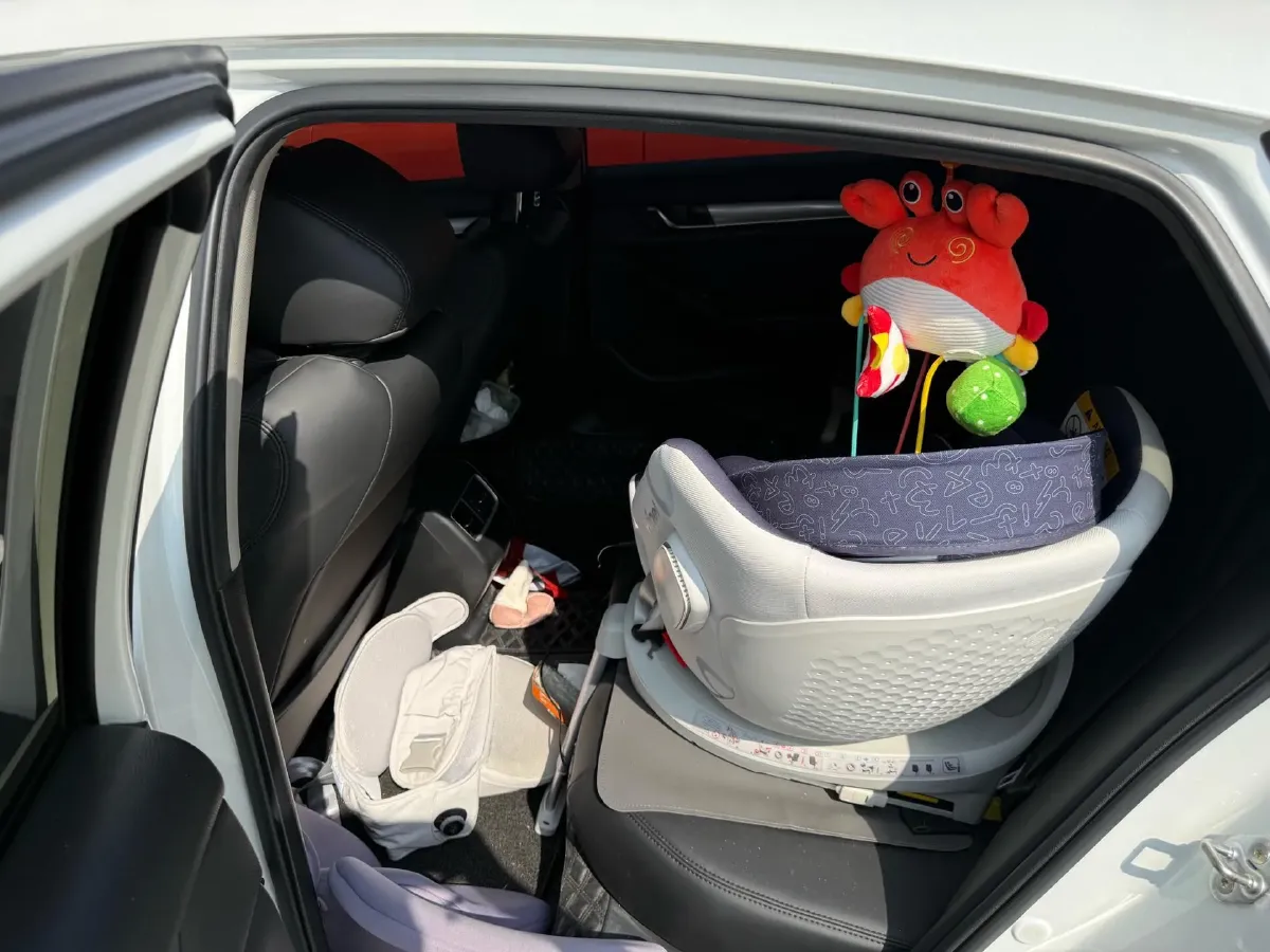 2018 Honda Accord 2.0L 146HP L4 E-CVT Hybrid,autocango,china used car exporter,china ev exporter,chinese used car exporter,chinese used ev exporter