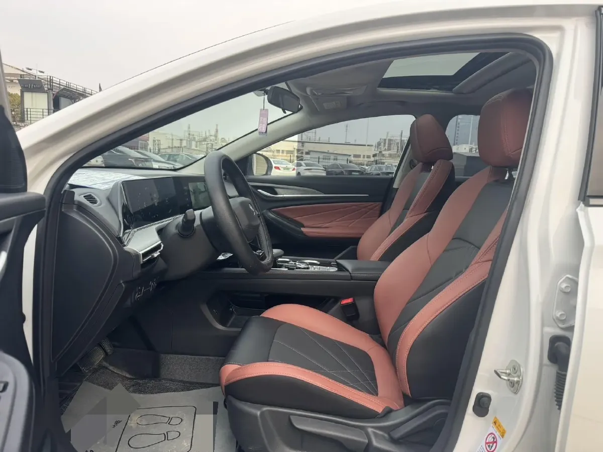 2024 ChangAn Eado 1.4T 160HP L4 7DCT,autocango,china used car exporter,china ev exporter,chinese used car exporter,chinese used ev exporter