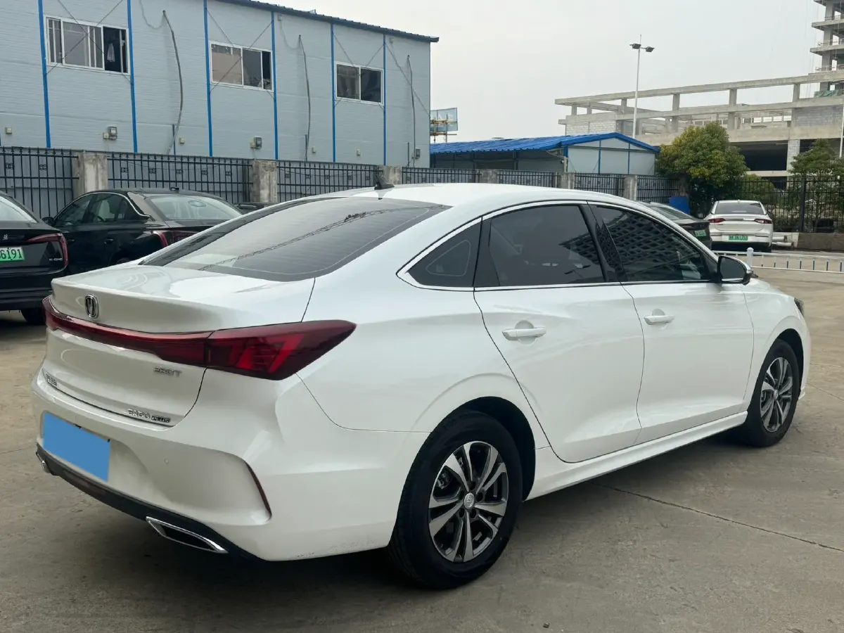 2024 ChangAn Eado 1.4T 160HP L4 7DCT,autocango,china used car exporter,china ev exporter,chinese used car exporter,chinese used ev exporter