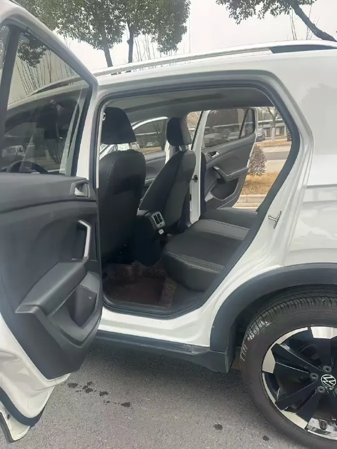 2021 Volkswagen Tacqua 1.5L 113HP L4 6AT,autocango,china used car exporter,china ev exporter,chinese used car exporter,chinese used ev exporter