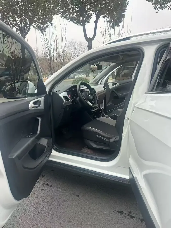 2021 Volkswagen Tacqua 1.5L 113HP L4 6AT,autocango,china used car exporter,china ev exporter,chinese used car exporter,chinese used ev exporter