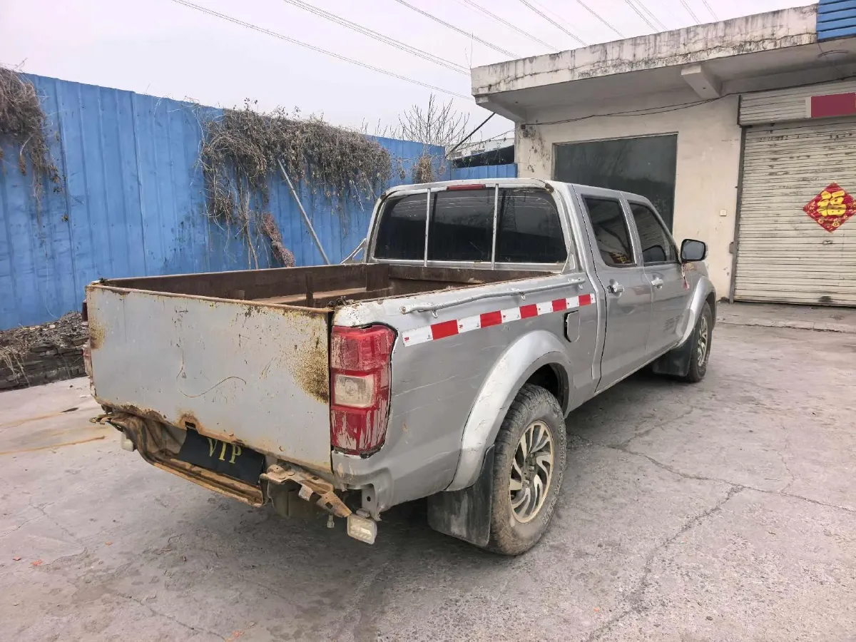 2017 Dongfeng RuiQi 2.5T 140HP L4 6MT,autocango,china used car exporter,china ev exporter,chinese used car exporter,chinese used ev exporter